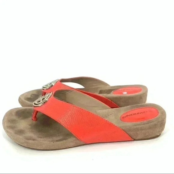 Giani Bernini Racchel sandals 7 orange faux patent leather flatforms flip flops - Picture 5 of 13